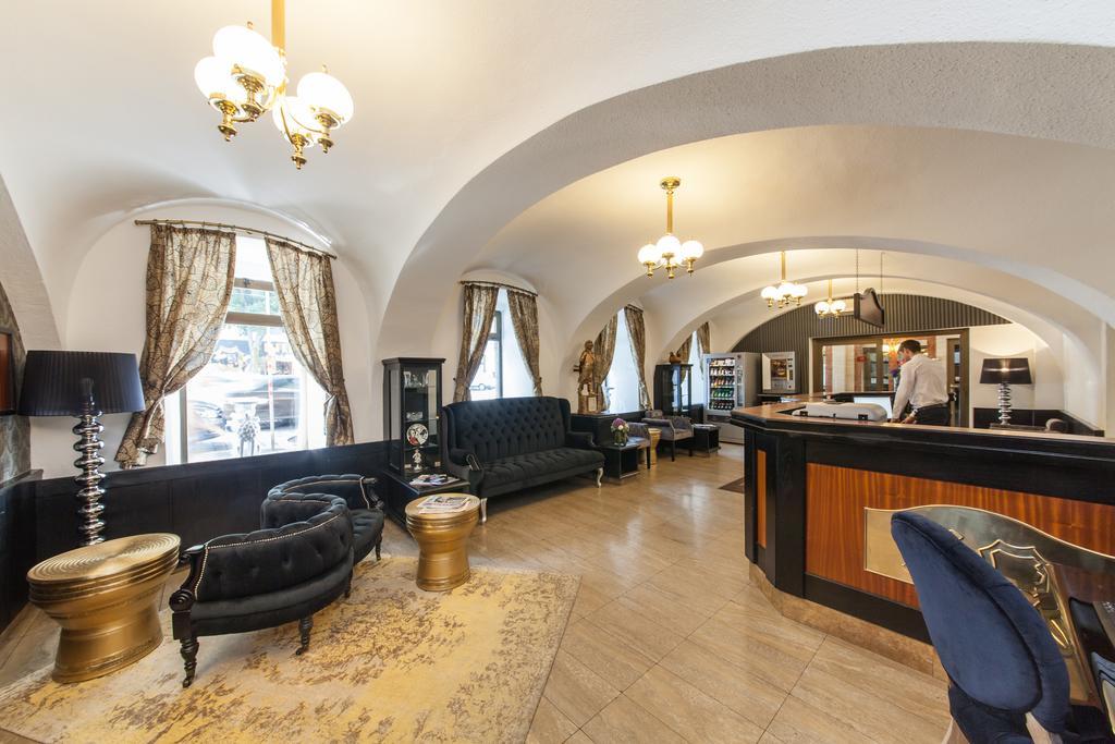 Novum Hotel Cristall Wien Messe Exterior photo